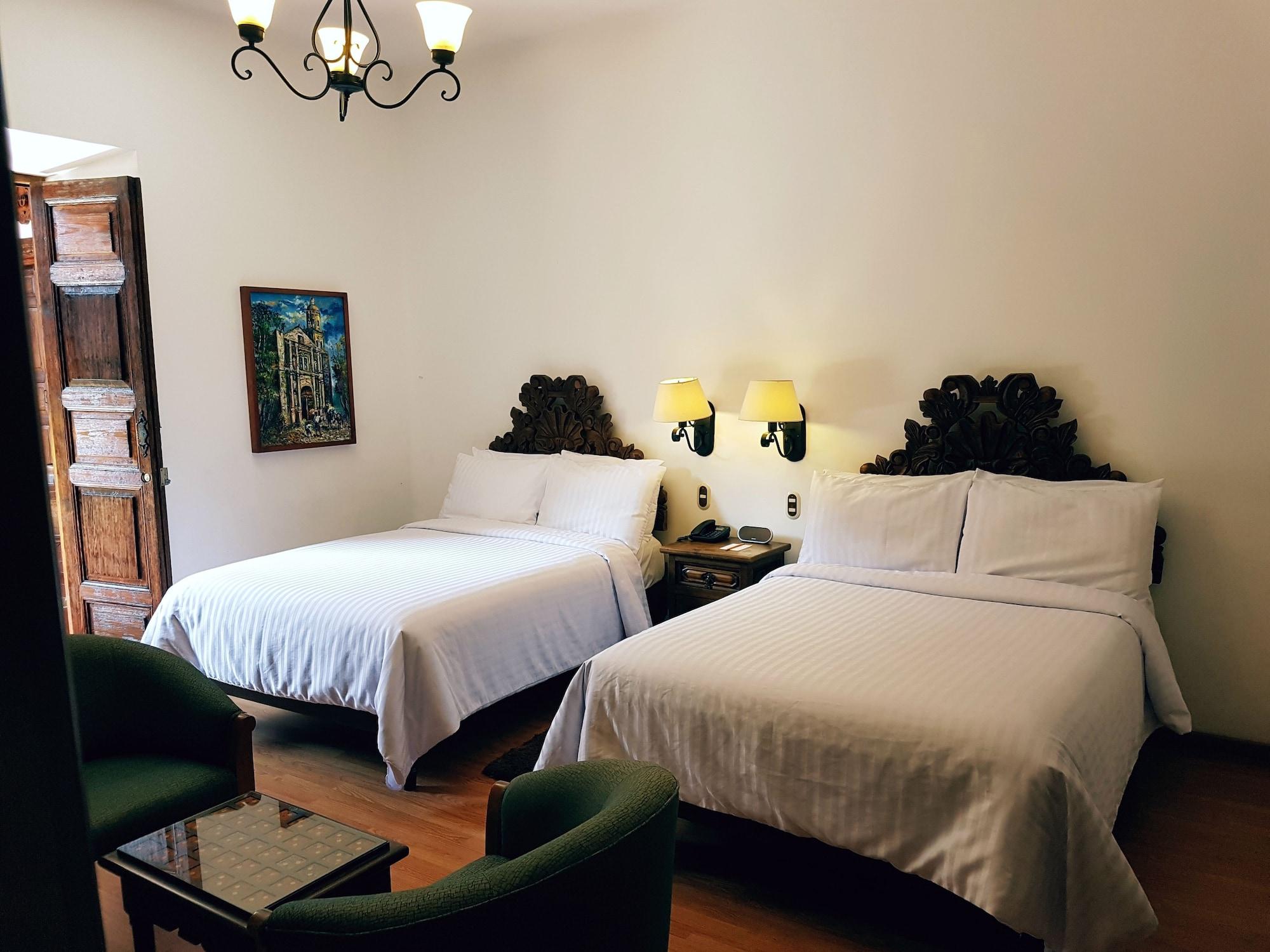 Hotel Mi Solar Centro Uruapan  Екстериор снимка