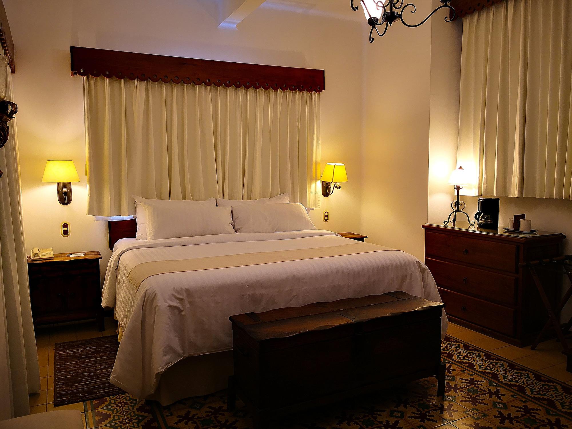 Hotel Mi Solar Centro Uruapan  Екстериор снимка