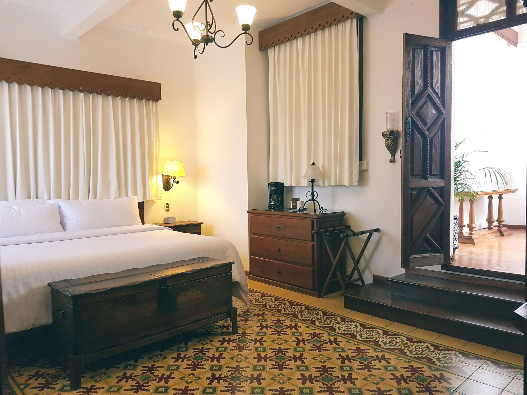 Hotel Mi Solar Centro Uruapan  Екстериор снимка