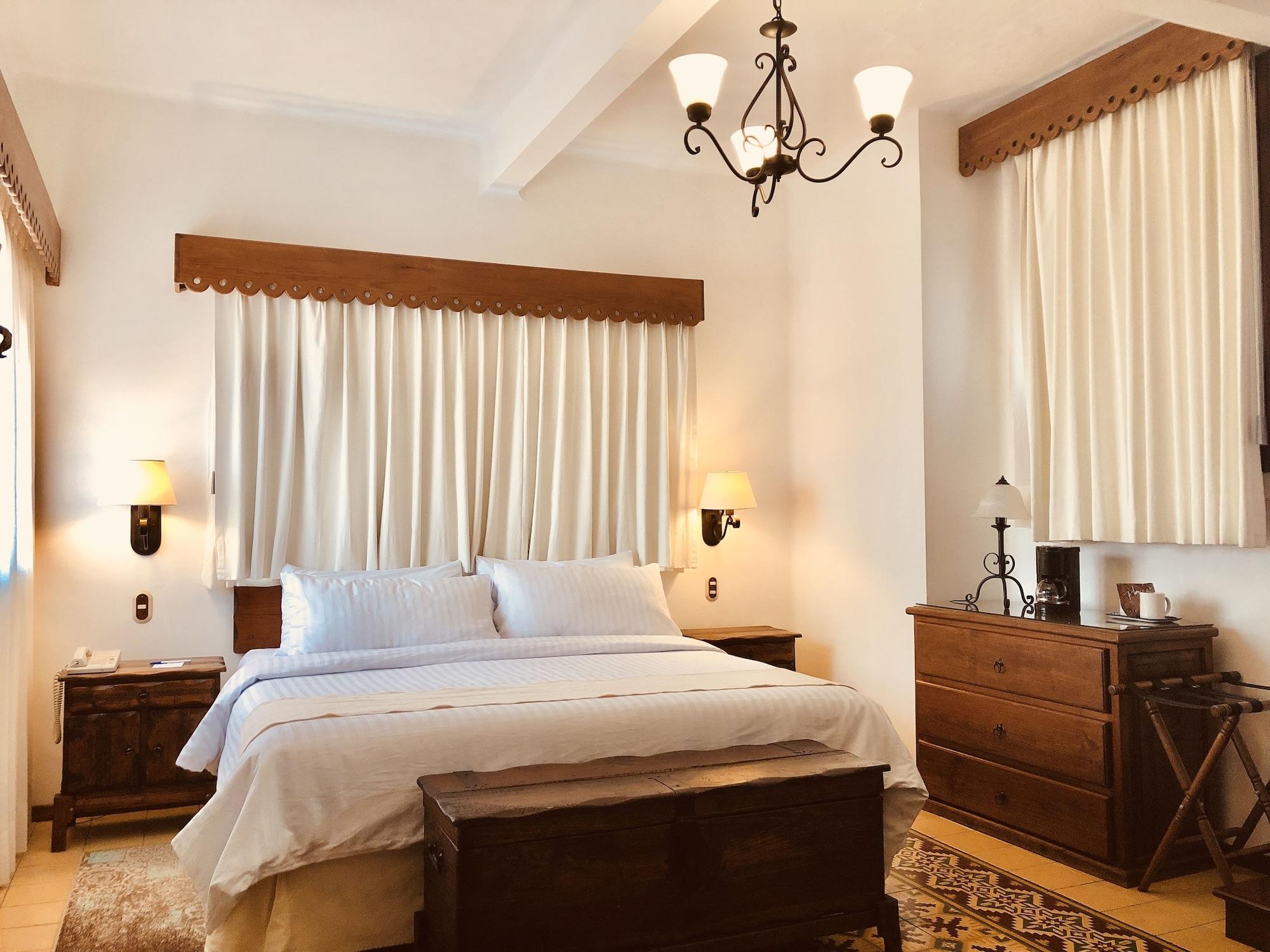 Hotel Mi Solar Centro Uruapan  Екстериор снимка